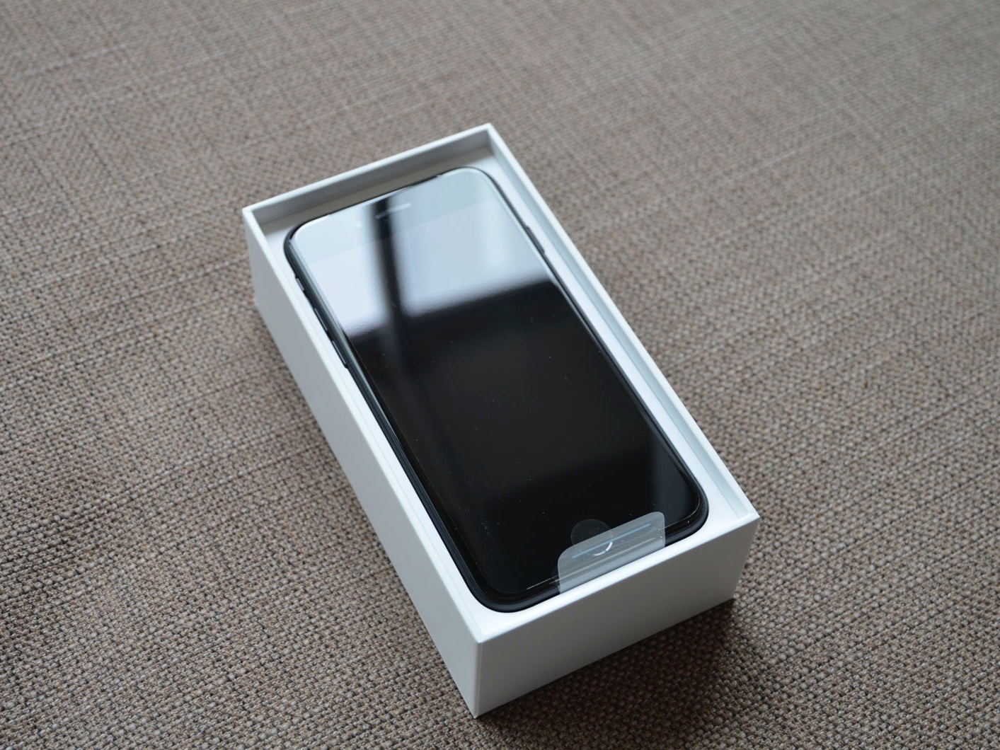 iPhone 7 Black на гарантии